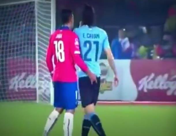 Mainz quer vender Jara ap&oacute;s confus&atilde;o com Cavani