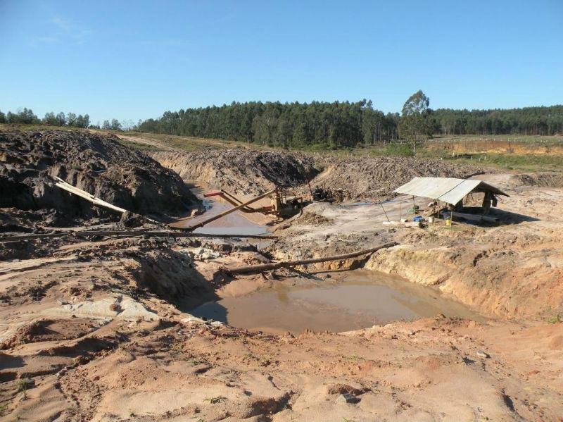 Fepam interditou empresa que fazia minera&ccedil;&atilde;o irregular em Triunfo