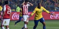 Robinho marcou o gol brasileiro no tempo regulamentar, mas acabou sacado por Dunga