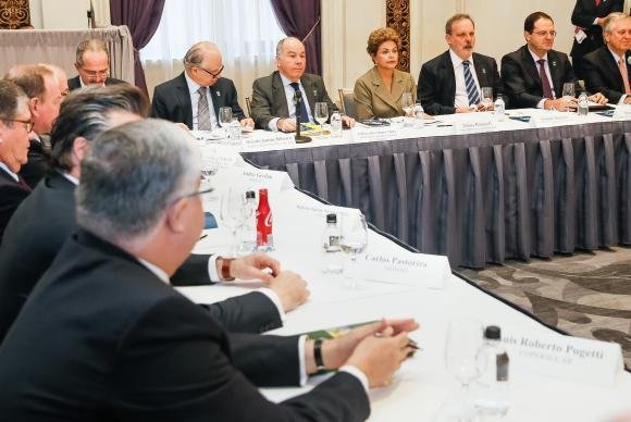 Dilma Rousseff durante encontro com empres&aacute;rios brasileiros com neg&oacute;cios em Nova Iorque