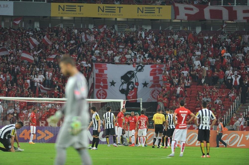 Piffero garantiu que Inter n&atilde;o vender&aacute; jogadores importantes