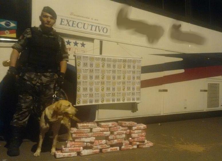 Droga foi apreendida em um &ocirc;nibus em Canoas