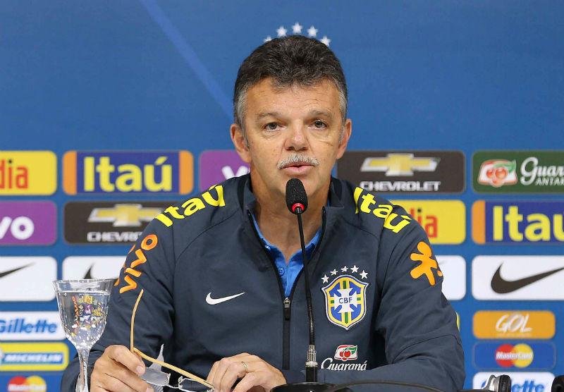 Rinaldi diz que Sele&ccedil;&atilde;o evoluiu com Dunga