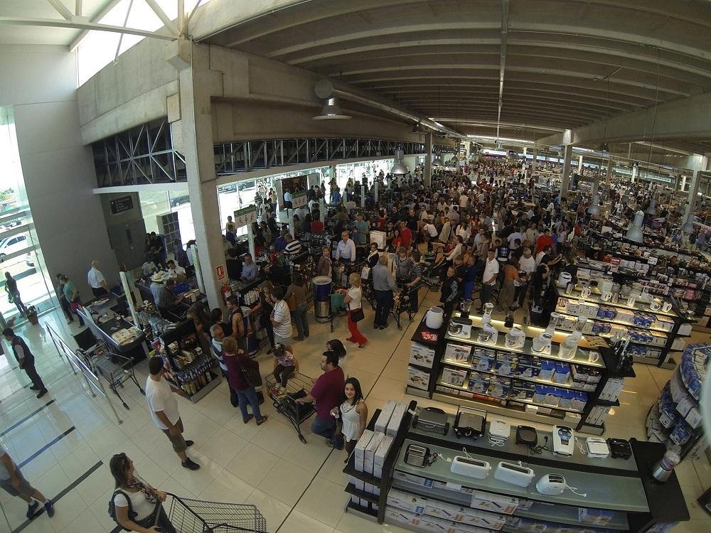 Autoriza&ccedil;&atilde;o de freeshops em cidades brasileiras fica para 2016