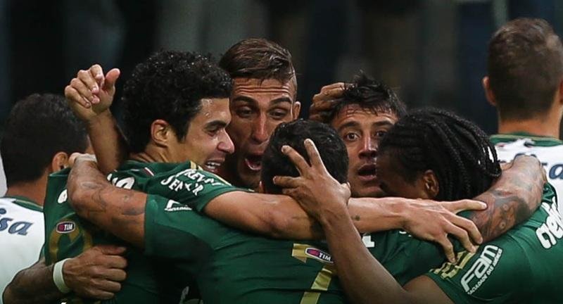 Argentino Cristaldo entrou na segunda etapa e garantiu o triunfo sobre o time de Santa Catarina