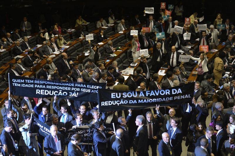 Anistia Internacional condena virada na vota&ccedil;&atilde;o da maioridade penal na C&acirc;mara