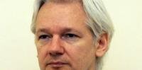 Julian Assange está refugiado há 3 anos na embaixada do Equador em Londres