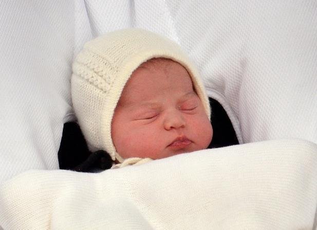 Princesa Charlotte ser&aacute; batizada neste domingo em cerim&ocirc;nia &iacute;ntima
