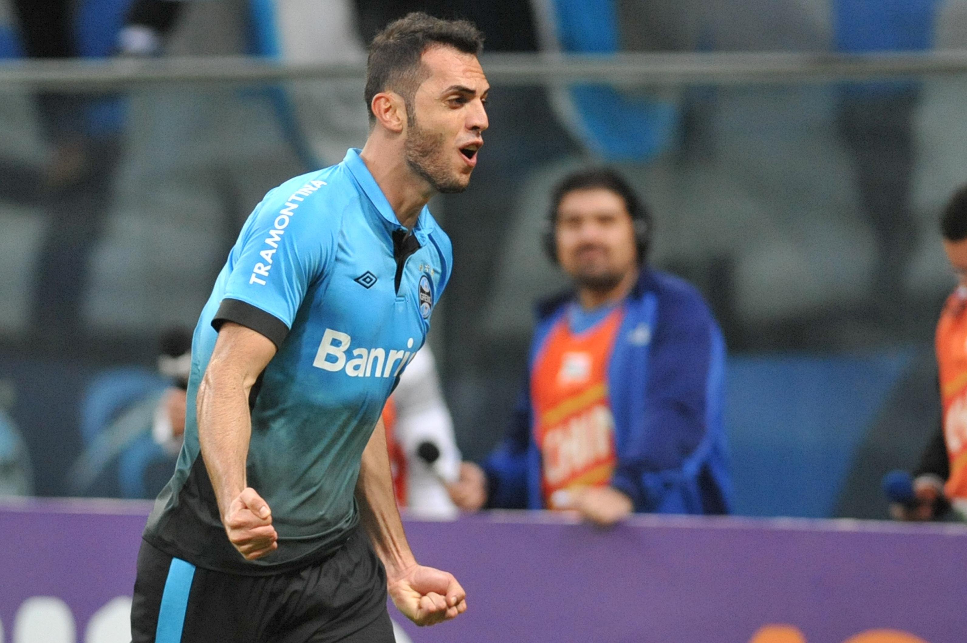 Proposta por Rhodolfo deve ser recusada pelo Gr&ecirc;mio 