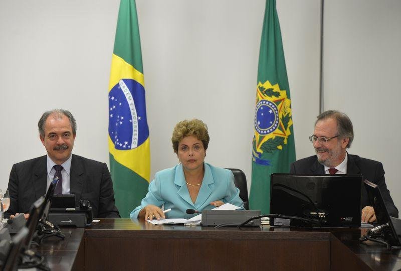 Presidente tamb&eacute;m ironizou boatos sobre tentativa de suic&iacute;dio