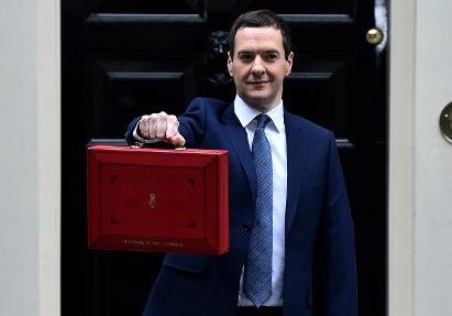 Ministro das Finan&ccedil;as, George Osborne, explicou ante os deputados que cortou 12 bilh&otilde;es de libras em gastos sociais