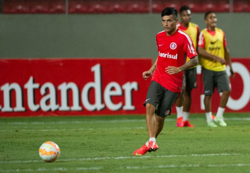 Inter pode definir futuro de Ar&aacute;nguiz nesta sexta 