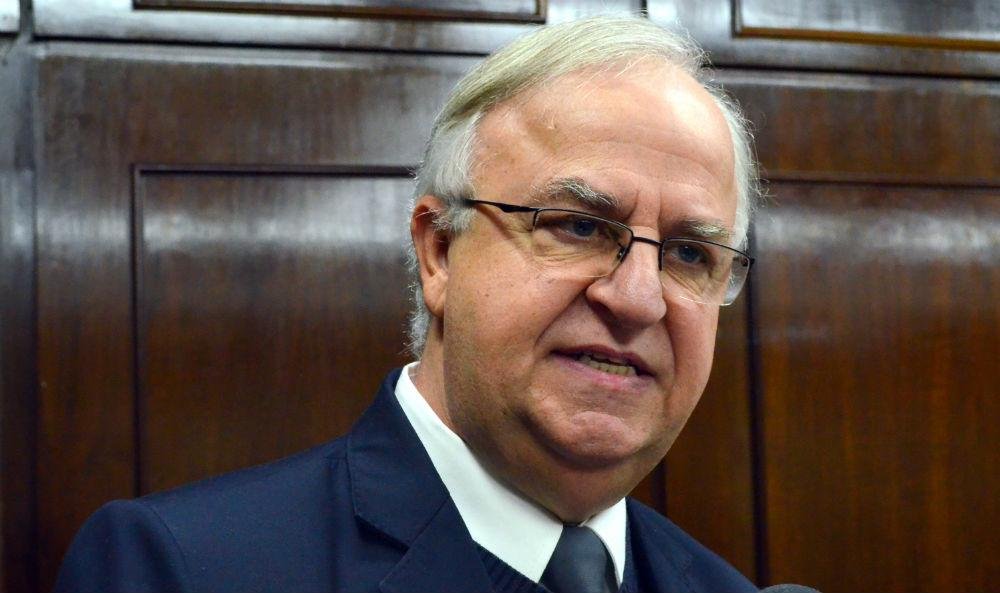 Relator de subcomiss&atilde;o quer ouvir Basegio e funcion&aacute;ria fantasma no dia 4