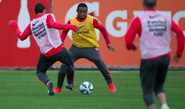 Colorado entra em campo &agrave;s 16 deste domingo