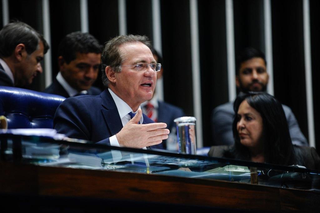 Paulo Roberto Costa revelou que Renan Calheiros tinha um representante para negociar propina