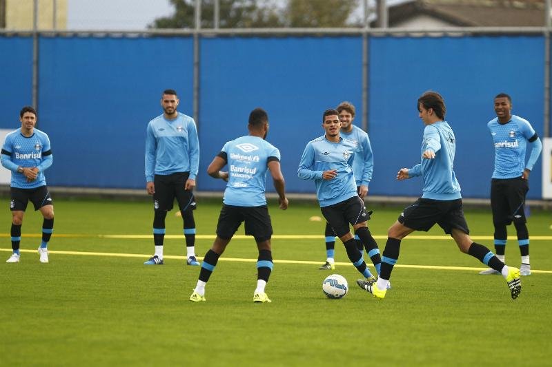 Gr&ecirc;mio encara o Crici&uacute;ma nesta ter&ccedil;a