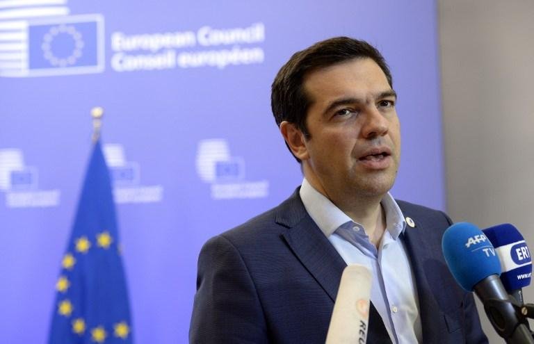 Alexis Tsipras tenta encontrar o apoio pol&iacute;tico necess&aacute;rio para a sua aprova&ccedil;&atilde;o