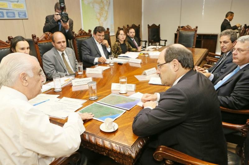 Ministro dos Transportes, Ant&ocirc;nio Carlos Rodrigues, confirmou informa&ccedil;&atilde;o nessa ter&ccedil;a-feira ao governador