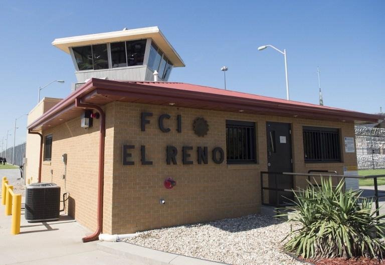 Chefe do Executivo esteve na penitenci&aacute;ria de El Reno