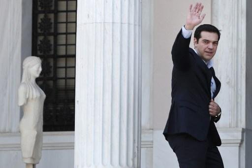 Novo governo grego reabrir&aacute; bancos e flexibilizar&aacute; saques