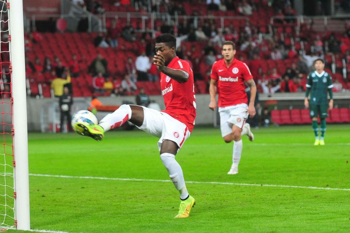 Eduardo disse ter realizado um sonho ao marcar gol no Beira-Rio