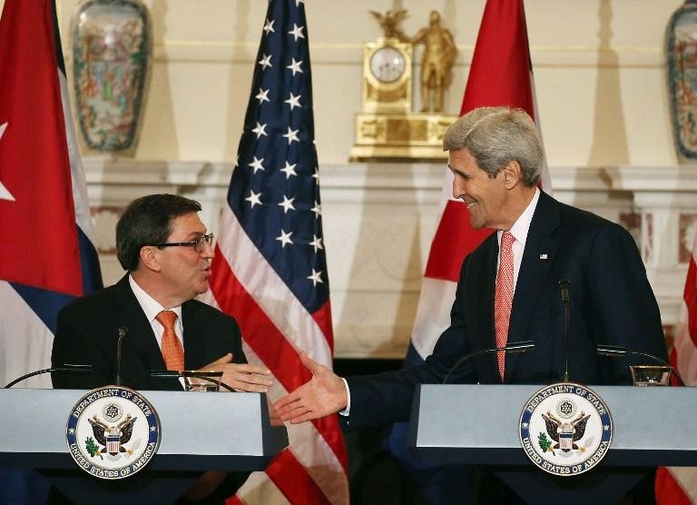 O chanceler cubano, Bruno Rodr&iacute;guez, e o secret&aacute;rio de Estado americano, John Kerry, deram uma entrevista coletiva, em Washington