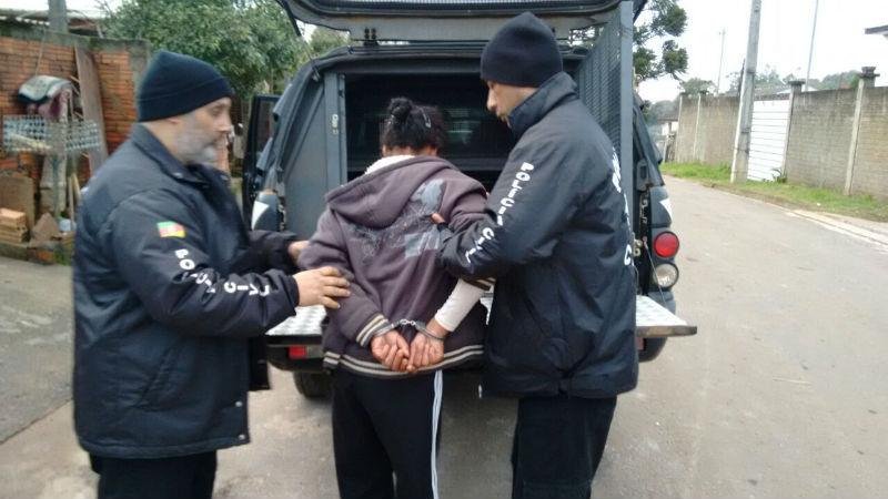 Opera&ccedil;&atilde;o em Passo Fundo prende 12 e apreende 100 quilos de drogas 