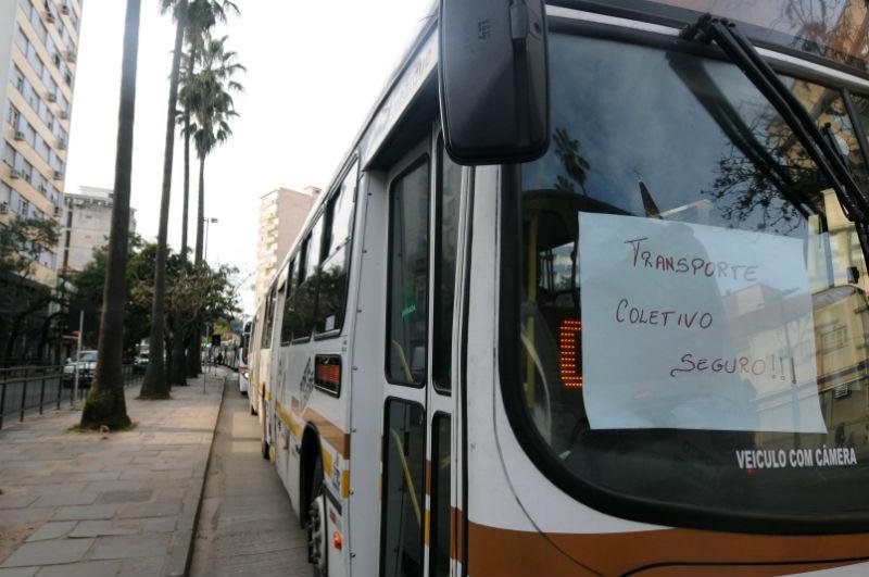 Governo recebe grupo de rodovi&aacute;rios, ap&oacute;s protesto