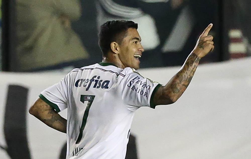 Dudu marcou segundo gol na goleada sobre o vasco
