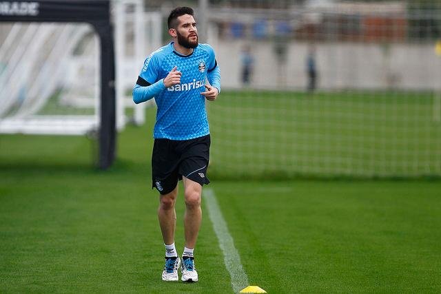 Marcelo Oliveira pode ser novidade no Gr&ecirc;mio diante do Fluminense 