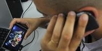 Cerca de 7 mil pessoas em diversos países, incluindo Brasil, revelaram hábitos com o telefone
