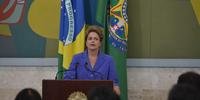 Dilma veta extensão do reajuste do mínimo dos aposentados 