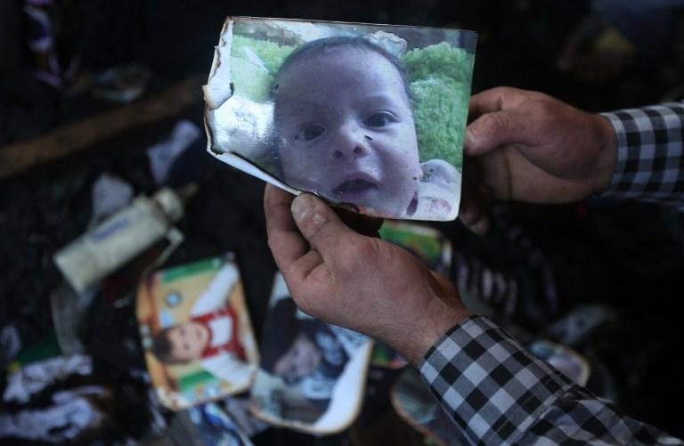 Beb&ecirc; palestino morre queimado em ataque de colonos israelenses