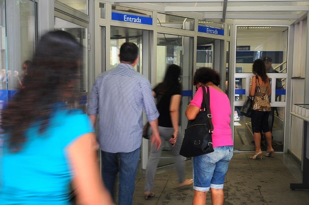 Servi&ccedil;os devem ser afetados com protesto