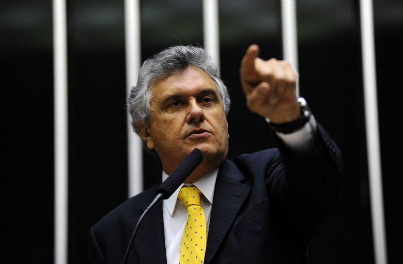 Com pris&atilde;o de Dirceu, Caiado insinua faltar pouco para investiga&ccedil;&atilde;o atingir Lula