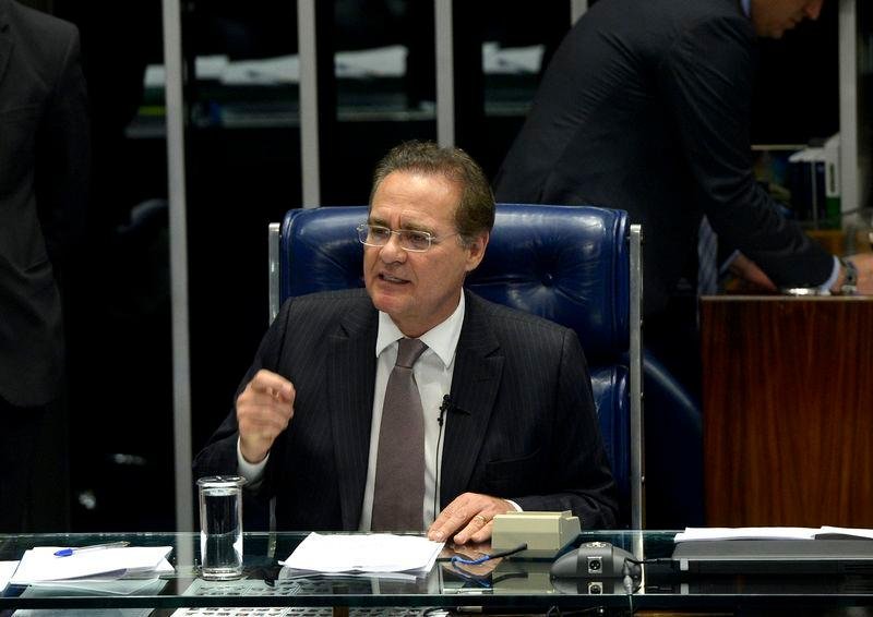 Presidente do Senado ainda disse que a preocupa&ccedil;&atilde;o &eacute; com a melhora na economia do pa&iacute;s