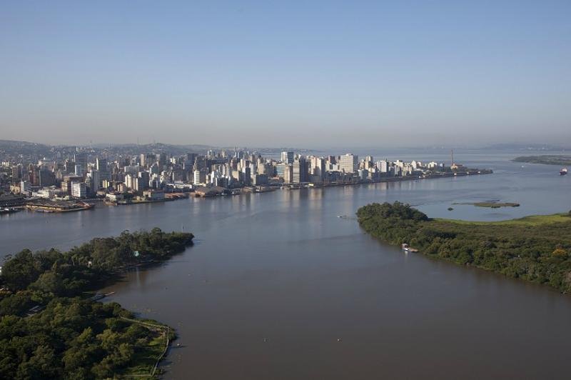 Registro de Porto Alegre visto pelo Gua&iacute;ba