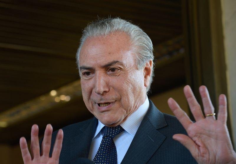 Temer reconhece que situa&ccedil;&atilde;o &eacute; grave e conclama Congresso a unificar o Pa&iacute;s 