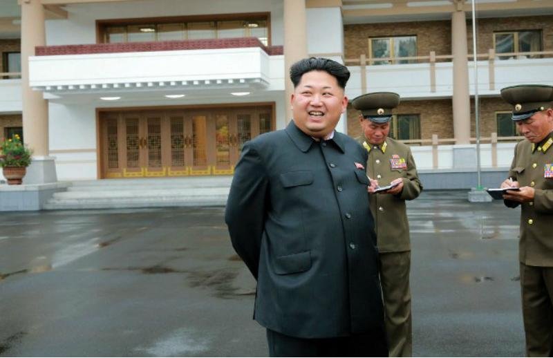 Coreia do Norte atrasa rel&oacute;gio e fixa fuso hor&aacute;rio pr&oacute;prio
