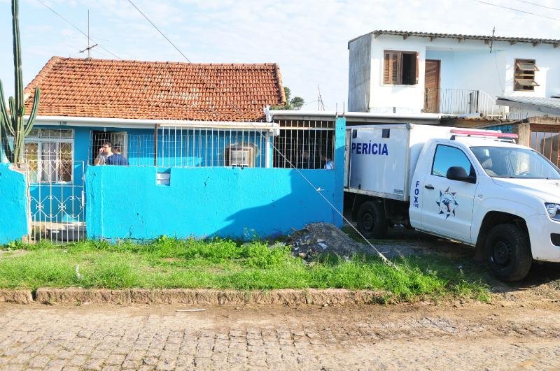 Autor do crime ainda tentou colocar fogo na resid&ecirc;ncia