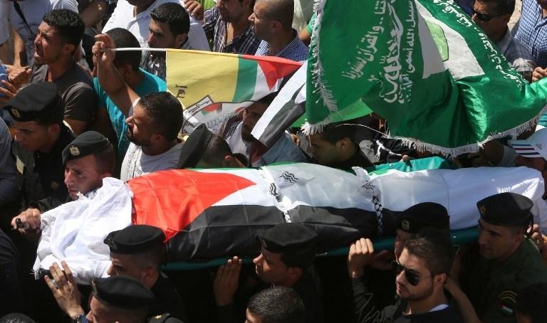 Pai do beb&ecirc; palestino queimado vivo morre ap&oacute;s dias internado