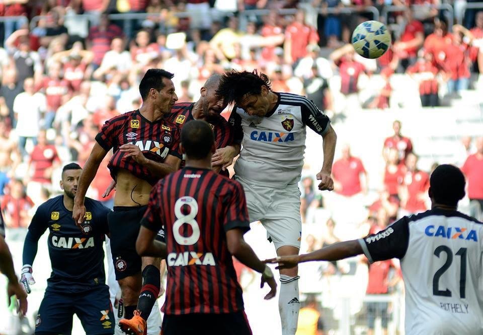 Empate foi garantido no final com gol de Christi&aacute;n Vilches