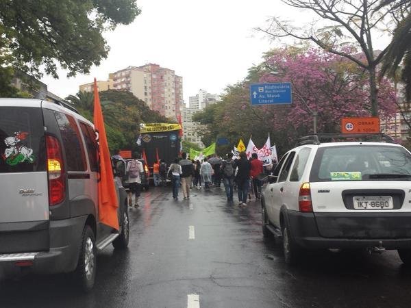Protesto &eacute; contra ajuste fiscal e parcelamento dos sal&aacute;rios