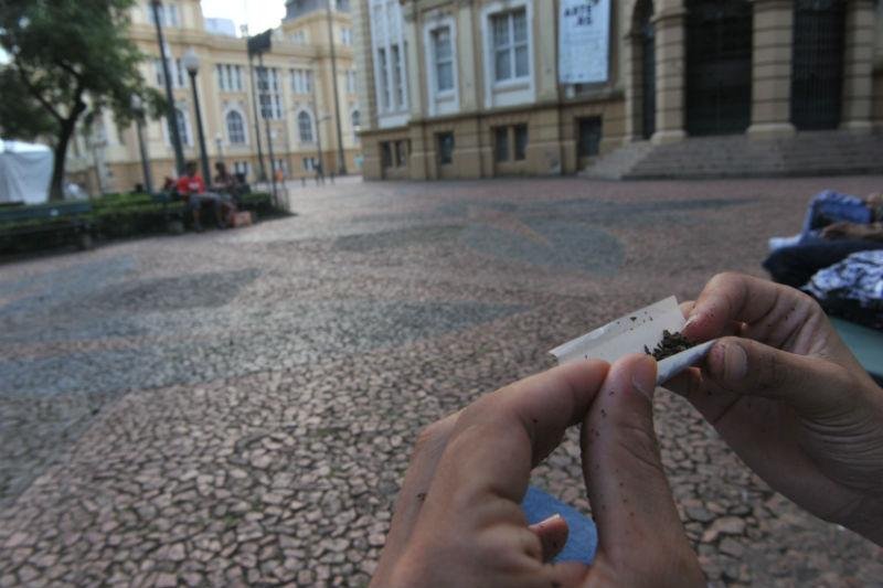 STF come&ccedil;a a julgar hoje descriminaliza&ccedil;&atilde;o do porte de drogas