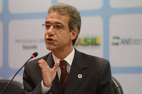 Arthur Chioro tranquilizou a popula&ccedil;&atilde;o ga&uacute;cha sobre manuten&ccedil;&atilde;o de atendimentos de sa&uacute;de