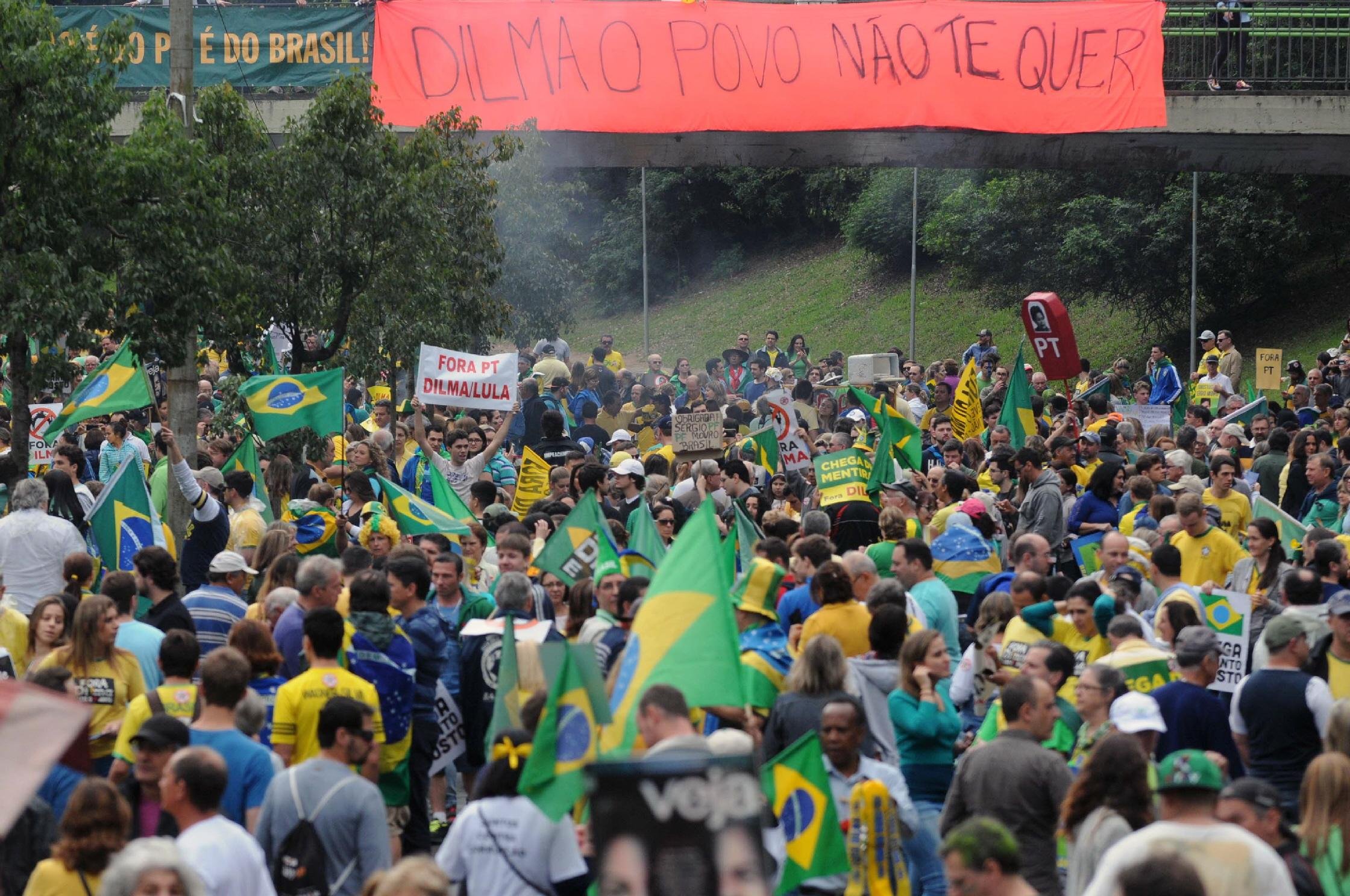 Protestos contra o governo Dilma, corrup&ccedil;&atilde;o e PT marcaram o discurso dos manifestantes