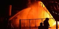Incêndio atinge fábrica interditada pela Leite Compen$ado em Imigrante