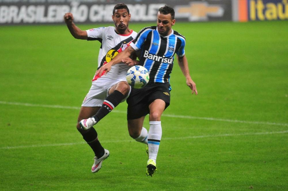 Dirigente acredita que clube pode almejar t&iacute;tulo ap&oacute;s realizar bom primeiro turno 