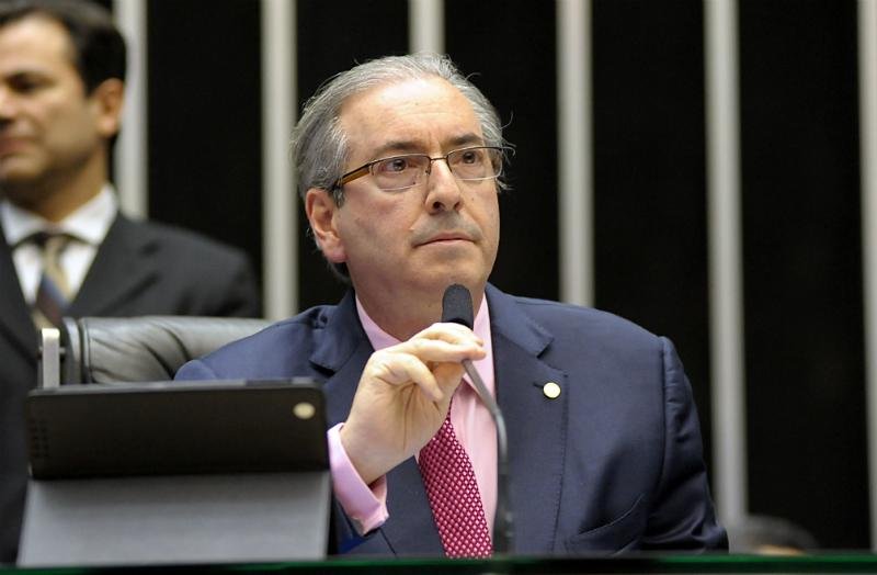 Eduardo Cunha indicou nesta que a C&acirc;mara dos Deputados n&atilde;o vai permitir aumento de carga tribut&aacute;ria