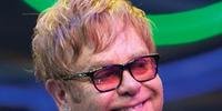 Elton John critica prefeito de Veneza por medidas contra os gays 